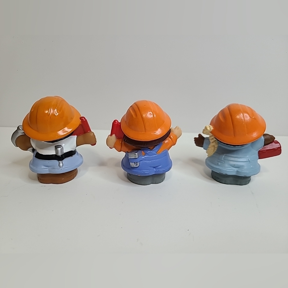 Fisher Price Little People Construction Workers - Picture 2 of 2